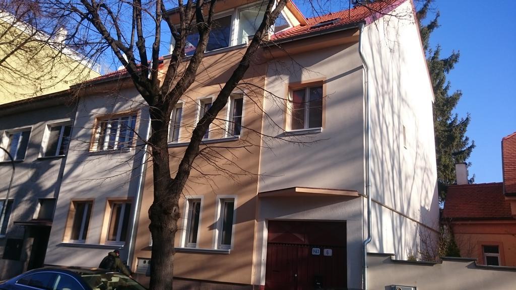 Attic Parkview Apartment Piest'any Exteriör bild